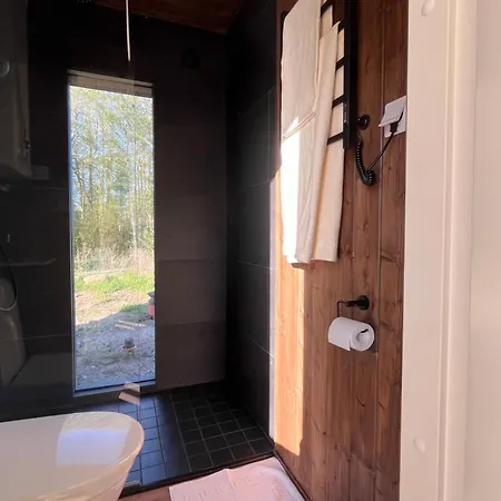 Vikendica Mesipesa Yellow