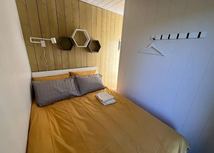 Mesipesa Yellow Merikula